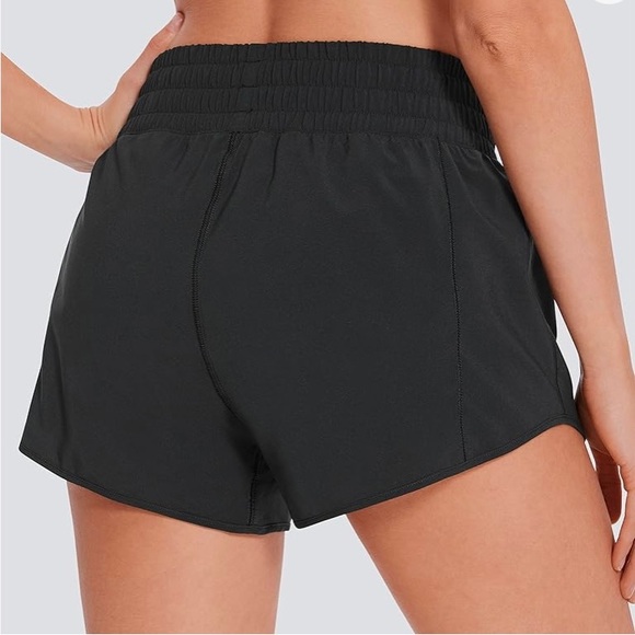 Crazy Yoga Shorts - Picture 2 of 9